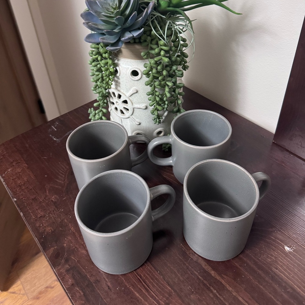 Set of‎ 4 Threshold 15oz Stoneware Tilley Bronze Mugs Gray